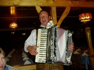 Frosty Phil -My birthday – Gastof Mario Keller Bar – Nordeast, Minneapolis